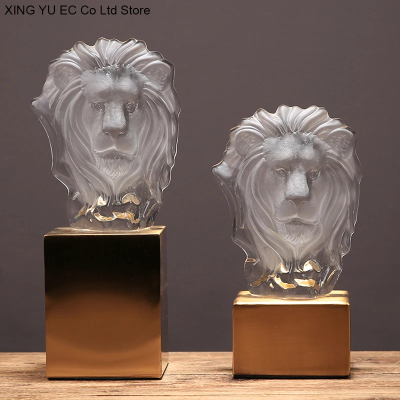 Metal Crystal Glass Lion Head Decoration Modern Living Room Home Decoration Accessories Handicraft Animal Statue Decoration
Metal Crystal Glass Lion Head Decoration Modern Living Room Home Decoration Accessories Handicraft Animal Statue Decoration