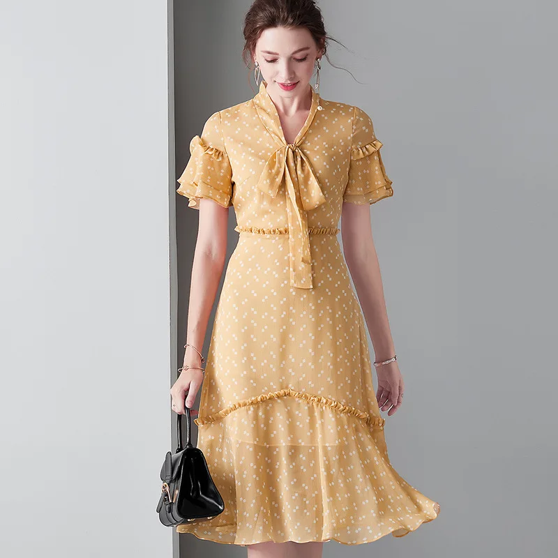 yellow floral maxi dress women robe femme 2020 summer long work boho beach office sexy party luxury dresses plus size free ship
yellow floral maxi dress women robe femme 2020 summer long work boho beach office sexy party luxury dresses plus size free ship
