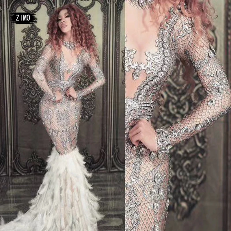 Luxury Rhinestone Feather Dress for Women Birthday Party Dresses Sexy Long Robe Nightclub Festival Outfit Vestidos Rave Costume
Luxury Rhinestone Feather Dress for Women Birthday Party Dresses Sexy Long Robe Nightclub Festival Outfit Vestidos Rave Costume