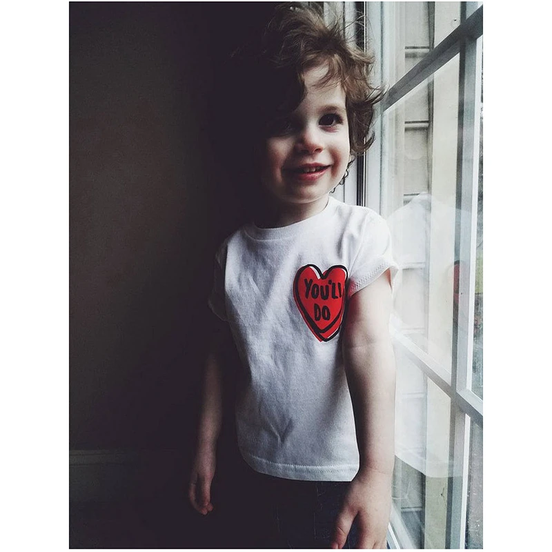 Summer Girls' Tees Coton Short Sleeve Tees Heart Print White T-Shirt For 1-6 Years Old Children European And American Style
Summer Girls' Tees Coton Short Sleeve Tees Heart Print White T-Shirt For 1-6 Years Old Children European And American Style