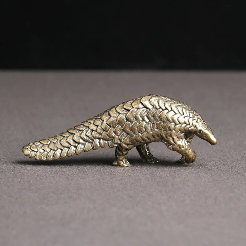 Brass Pangolin Home Decor Ornaments Animal Figurines Sculpture Creative Tea Pet Copper Miniatures Desktop Decoration Crafts
Brass Pangolin Home Decor Ornaments Animal Figurines Sculpture Creative Tea Pet Copper Miniatures Desktop Decoration Crafts
