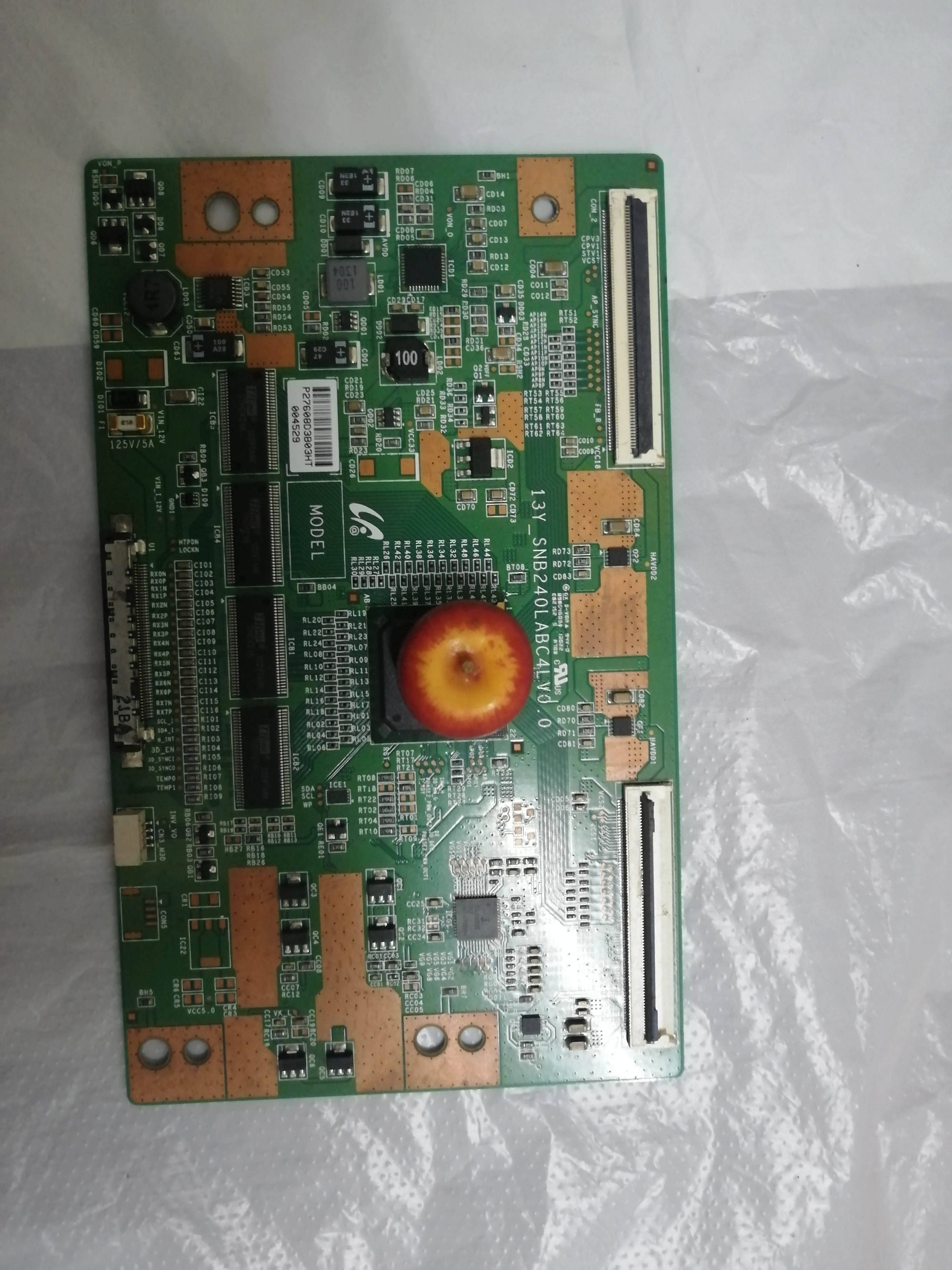 LCD Board 13Y_SNB240LABC4LV0.0 13Y_S60TMB4C2LV0.2 Logic board for connect with T-CON connect board
LCD Board 13Y_SNB240LABC4LV0.0 13Y_S60TMB4C2LV0.2 Logic board for connect with T-CON connect board