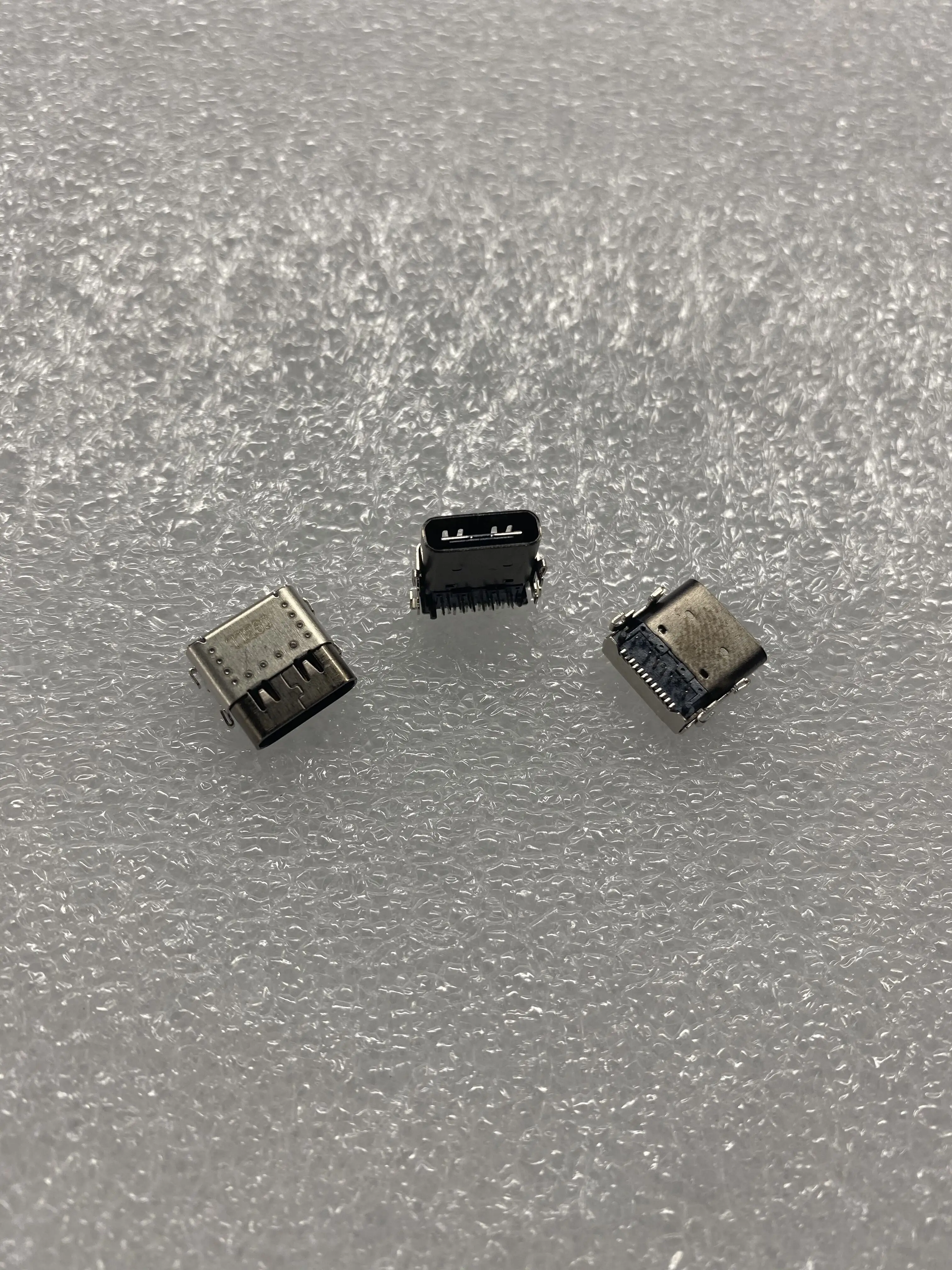 USB Тип C для Dell XPS 9370 9360 9380 XPS13 9350 Тип C USB-порт для зарядки разъем DC in Power Jack
USB Тип C для Dell XPS 9370 9360 9380 XPS13 9350 Тип C USB-порт для зарядки разъем DC in Power Jack