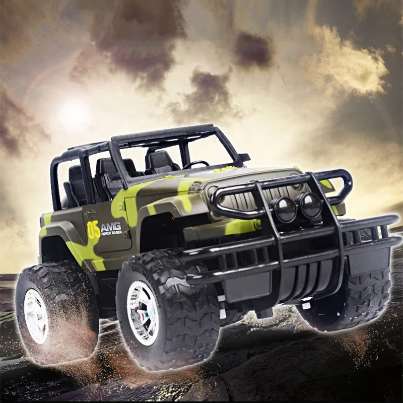 RC SUV car 4WD radio remote control toy car Simulation model off-road vehicle High speed drift 360 degree rotation gift for boys
RC SUV car 4WD radio remote control toy car Simulation model off-road vehicle High speed drift 360 degree rotation gift for boys
