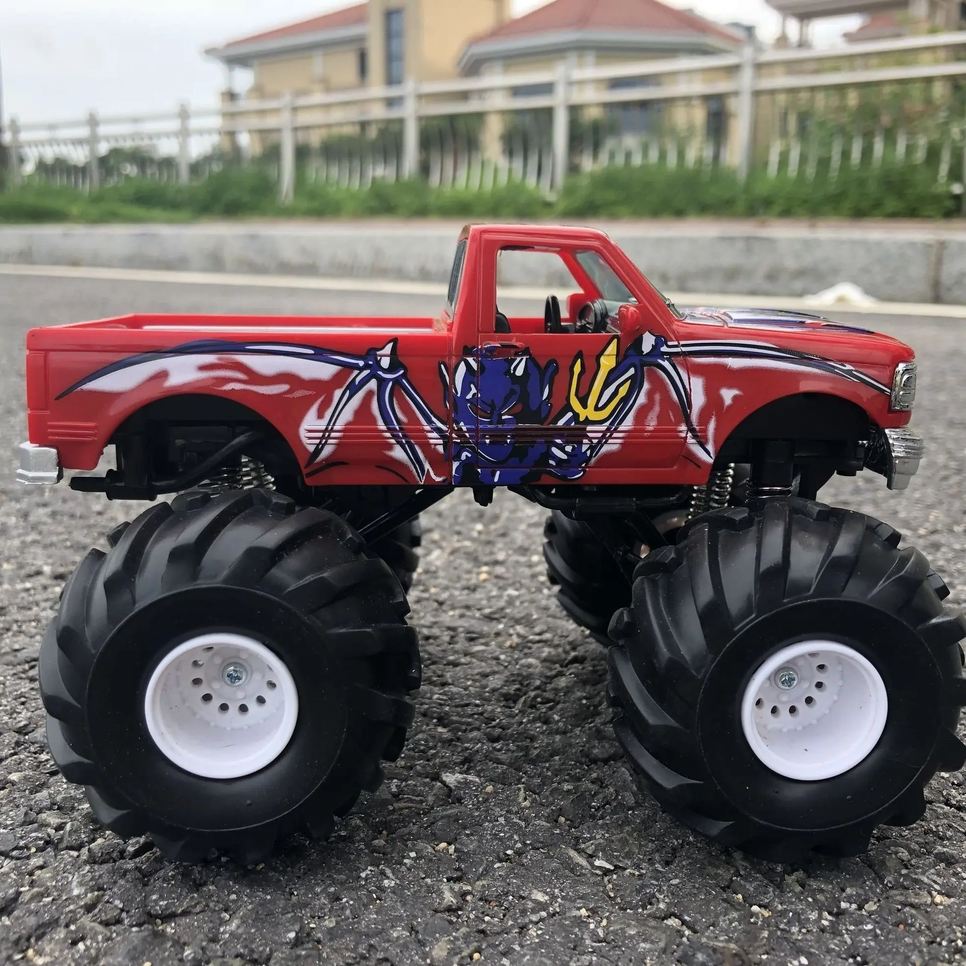 The New Special Die-casting Metal Modified Off-road Beach Children's Toy Car Simulation Model Decorations Length Of 17cm
The New Special Die-casting Metal Modified Off-road Beach Children's Toy Car Simulation Model Decorations Length Of 17cm