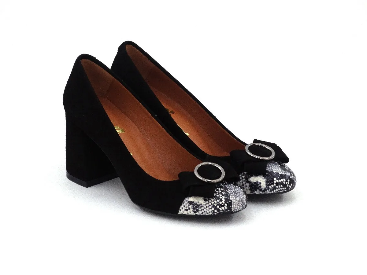 Women Heeled Shoe 2022 Fashion Genuine Leather Office party wedding dress Shoe High Quality comfortable Made in Turkey
Women Heeled Shoe 2022 Fashion Genuine Leather Office party wedding dress Shoe High Quality comfortable Made in Turkey