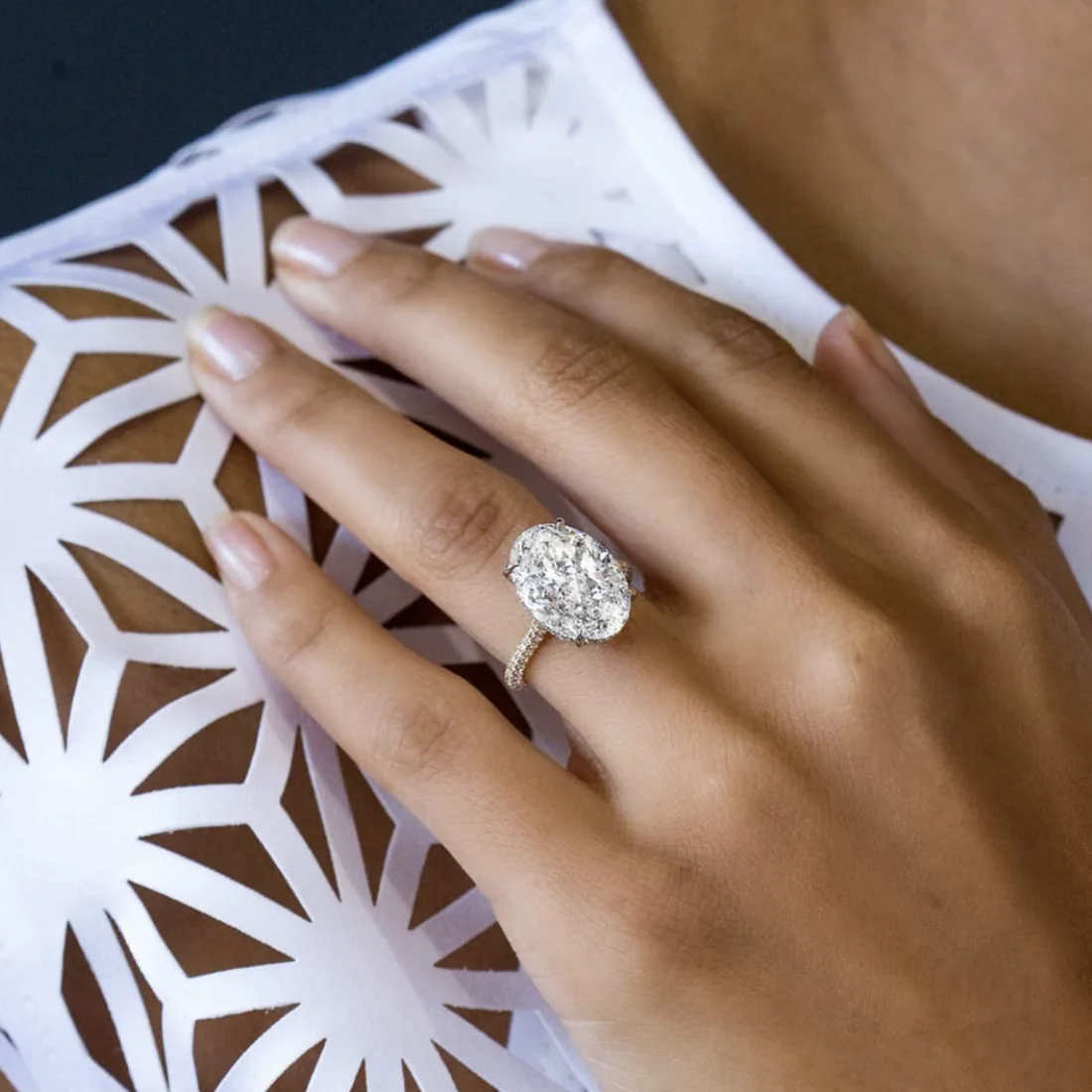 Luxury Real Solid 100% 925 Sterling Silver Ring Oval 4Ct Diamond Rings Wedding Engagement For Women Jewelry Girl gift
Luxury Real Solid 100% 925 Sterling Silver Ring Oval 4Ct Diamond Rings Wedding Engagement For Women Jewelry Girl gift