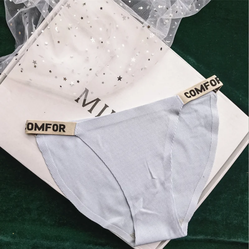 Sexy Ladies Cotton Panties Low Waist Thongs G String Lingerie Fashion Women Seamless Underwear Briefs
Sexy Ladies Cotton Panties Low Waist Thongs G String Lingerie Fashion Women Seamless Underwear Briefs