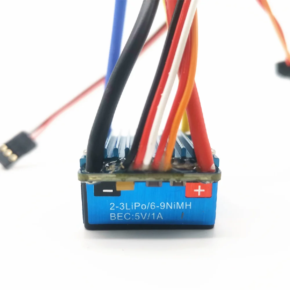 480A Водонепроницаемый матовый регулятор скорости ESC с BEC 5 В/3 А для радиоуправляемого гусеничного автомобиля 1/10 SCX10 D90 HSP
480A Водонепроницаемый матовый регулятор скорости ESC с BEC 5 В/3 А для радиоуправляемого гусеничного автомобиля 1/10 SCX10 D90 HSP
