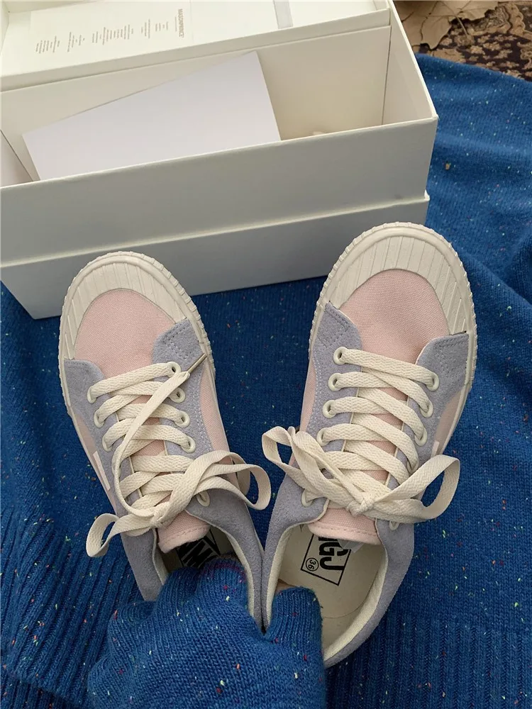 Mixed Color Woman Canvas Shoes Fashion Casual Student Cute Lovely Female Lace Up Flats Korea Japanese 2021 Spring New Low Top
Mixed Color Woman Canvas Shoes Fashion Casual Student Cute Lovely Female Lace Up Flats Korea Japanese 2021 Spring New Low Top