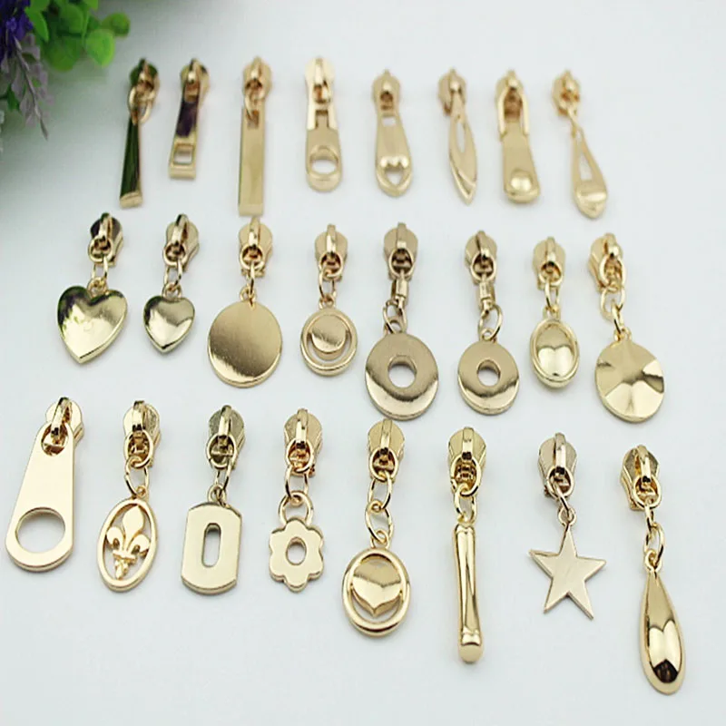 100 pcs/lot 5# Nylon Coil Zipper Puller Head DIY Floral Love Heart Zipper Puller For Garment Bag Sewing Tailor Tool Repair Kits
100 pcs/lot 5# Nylon Coil Zipper Puller Head DIY Floral Love Heart Zipper Puller For Garment Bag Sewing Tailor Tool Repair Kits