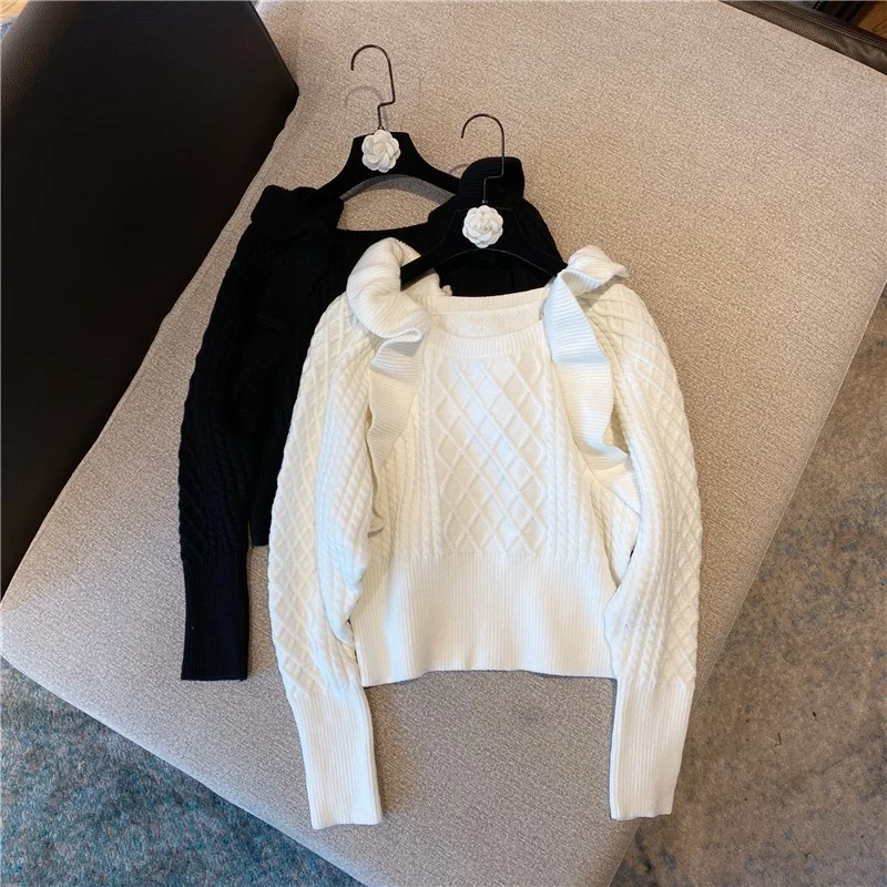 Autumn Spring New Korean Office Lady Slim-Fit Ruffle Batwing Sleeve Wool Pullover Knit Twist-Flower Sweater Women Short Tops
Autumn Spring New Korean Office Lady Slim-Fit Ruffle Batwing Sleeve Wool Pullover Knit Twist-Flower Sweater Women Short Tops