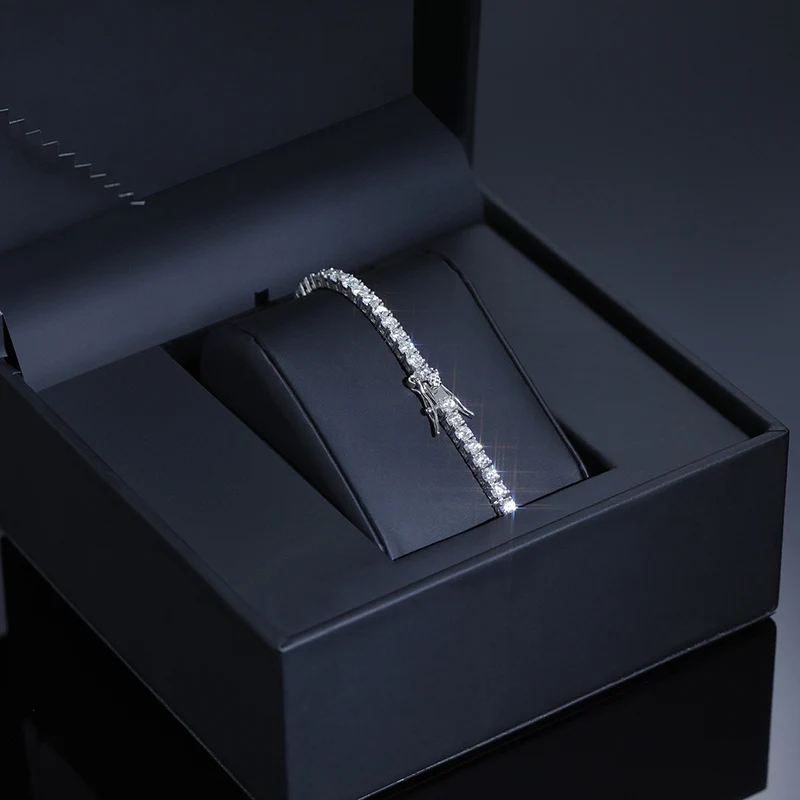 3/4/5MM S925 Sterling Silver Moissanite Stone Tennis Link Chain Bracelets for Women Men Hip Hop Bling Ice Out Rapper Jewelry
3/4/5MM S925 Sterling Silver Moissanite Stone Tennis Link Chain Bracelets for Women Men Hip Hop Bling Ice Out Rapper Jewelry