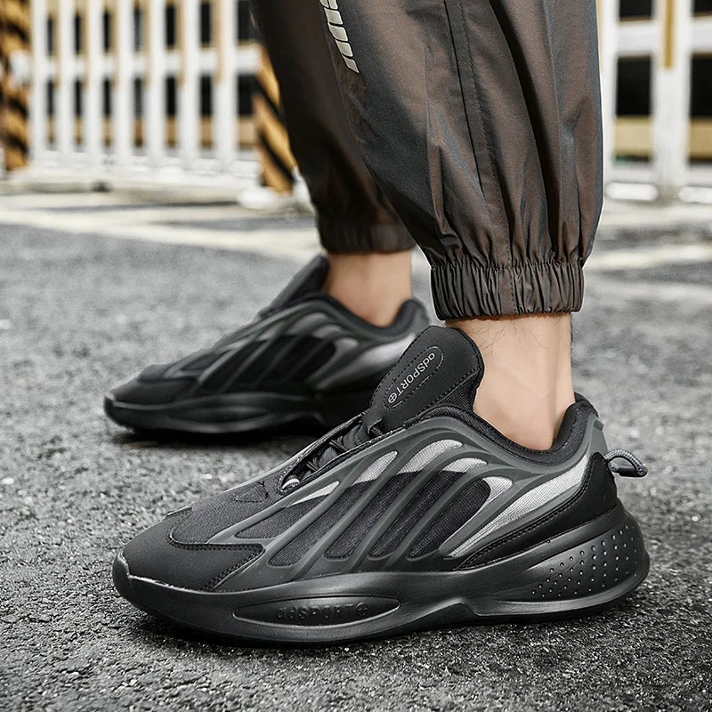Sneakers Men Top Quality Men Breathable Running Breathable Reflective Platform Casual Black white Sport Shoes Tenis Masculino
Sneakers Men Top Quality Men Breathable Running Breathable Reflective Platform Casual Black white Sport Shoes Tenis Masculino