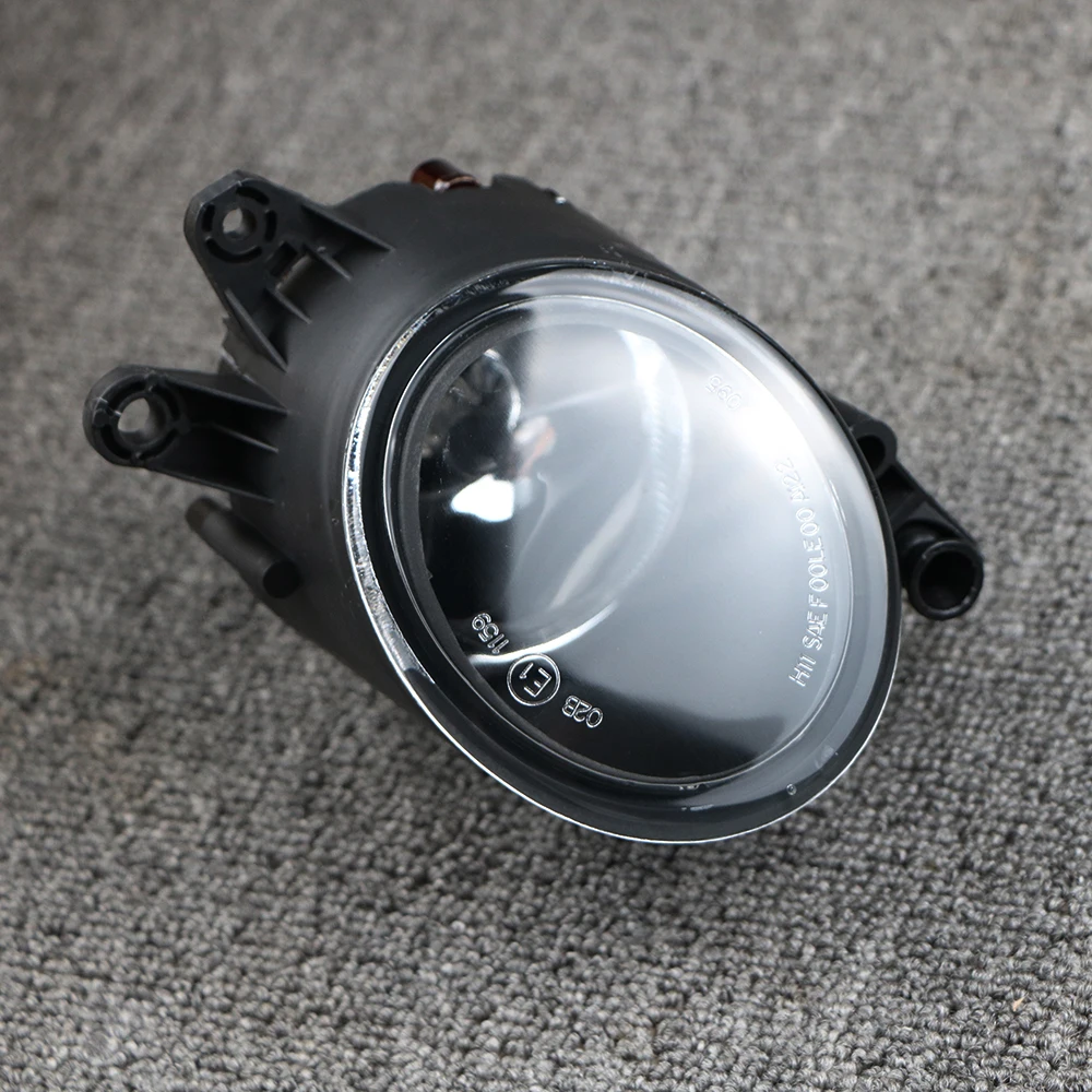 31213175 Front Bumper Fog Lamp Drive Side Left Fog Light Without Bulb For VOLVO S40 V50 2004-2007 C70 2006-2011 C30 2007-2011
31213175 Front Bumper Fog Lamp Drive Side Left Fog Light Without Bulb For VOLVO S40 V50 2004-2007 C70 2006-2011 C30 2007-2011