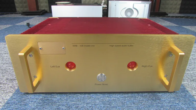 High-end customized NEW dartzeel NHB-108 pure after-stage power amplifier three parallel tubes/distortion is around 0.17
High-end customized NEW dartzeel NHB-108 pure after-stage power amplifier three parallel tubes/distortion is around 0.17
