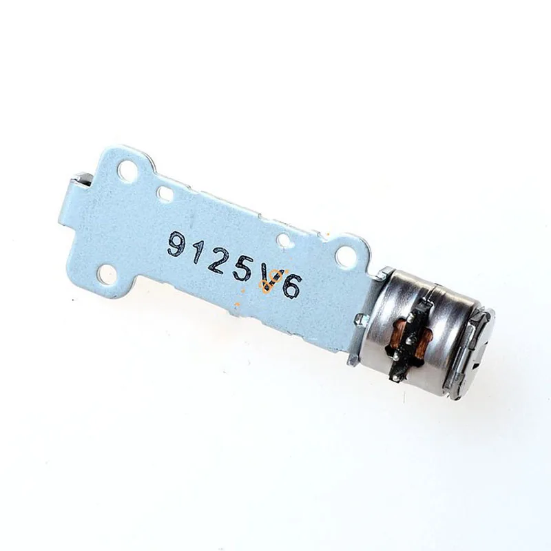 New 4th stepping focus motor Repair Parts For Panasonic HC-X1000 X1000 camcorder
New 4th stepping focus motor Repair Parts For Panasonic HC-X1000 X1000 camcorder