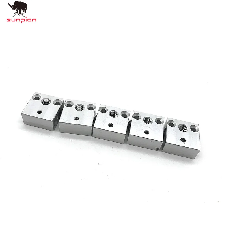 3d printer Ender-3 Ender-3pro cr-10 MK8 Assembled Extruder Hot End kit aluminum mk8 heating block +MK8 Tube+Mk8 Radiator
3d printer Ender-3 Ender-3pro cr-10 MK8 Assembled Extruder Hot End kit aluminum mk8 heating block +MK8 Tube+Mk8 Radiator