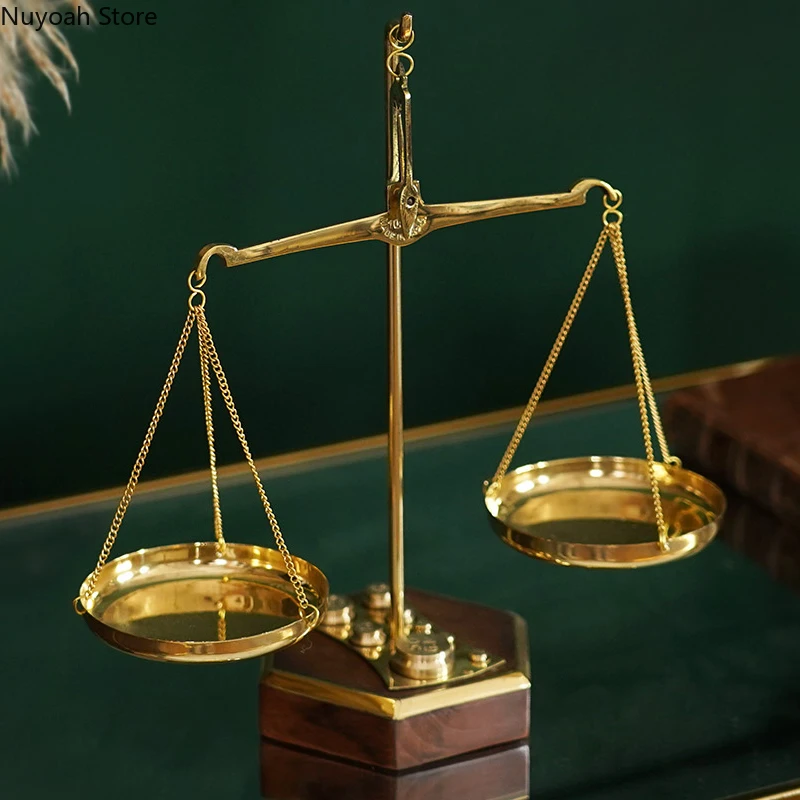 Retro Brass Balance Scale Ornaments Creative Living Room Decoration Exquisite Crafts Ornaments Home Decoration Accessories
Retro Brass Balance Scale Ornaments Creative Living Room Decoration Exquisite Crafts Ornaments Home Decoration Accessories