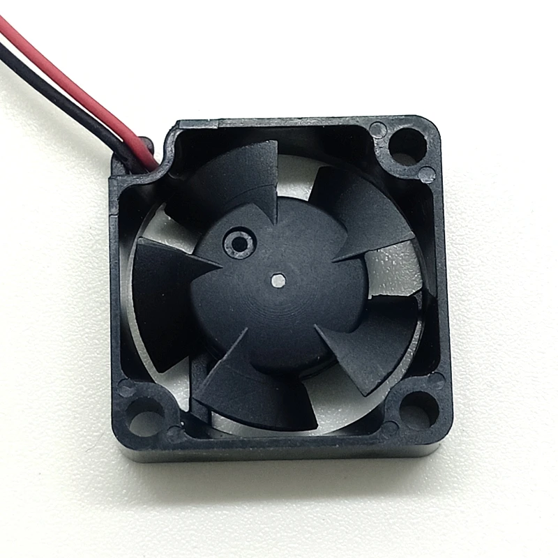 2pcs F17FA-03MC 17X17X05mm Ultra-quiet 2-pin 17mm 1705 DC 3.3v Ultra-thin Mini Small Fan Computer Case SXDOOL
2pcs F17FA-03MC 17X17X05mm Ultra-quiet 2-pin 17mm 1705 DC 3.3v Ultra-thin Mini Small Fan Computer Case SXDOOL