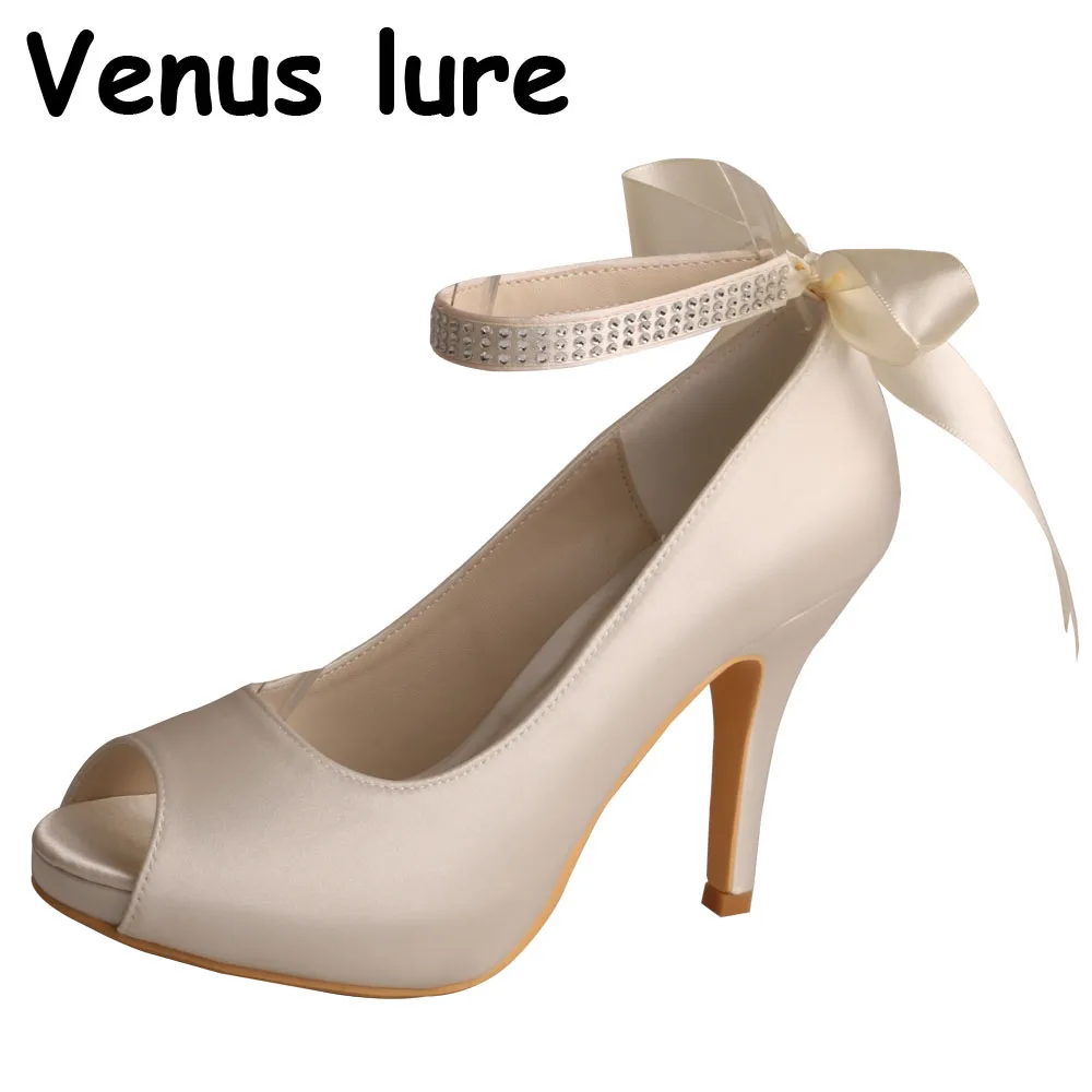 Satin Formal Shoes for Women Heels Ankle Strap Wedding Shoes for Bride High Heels
Satin Formal Shoes for Women Heels Ankle Strap Wedding Shoes for Bride High Heels