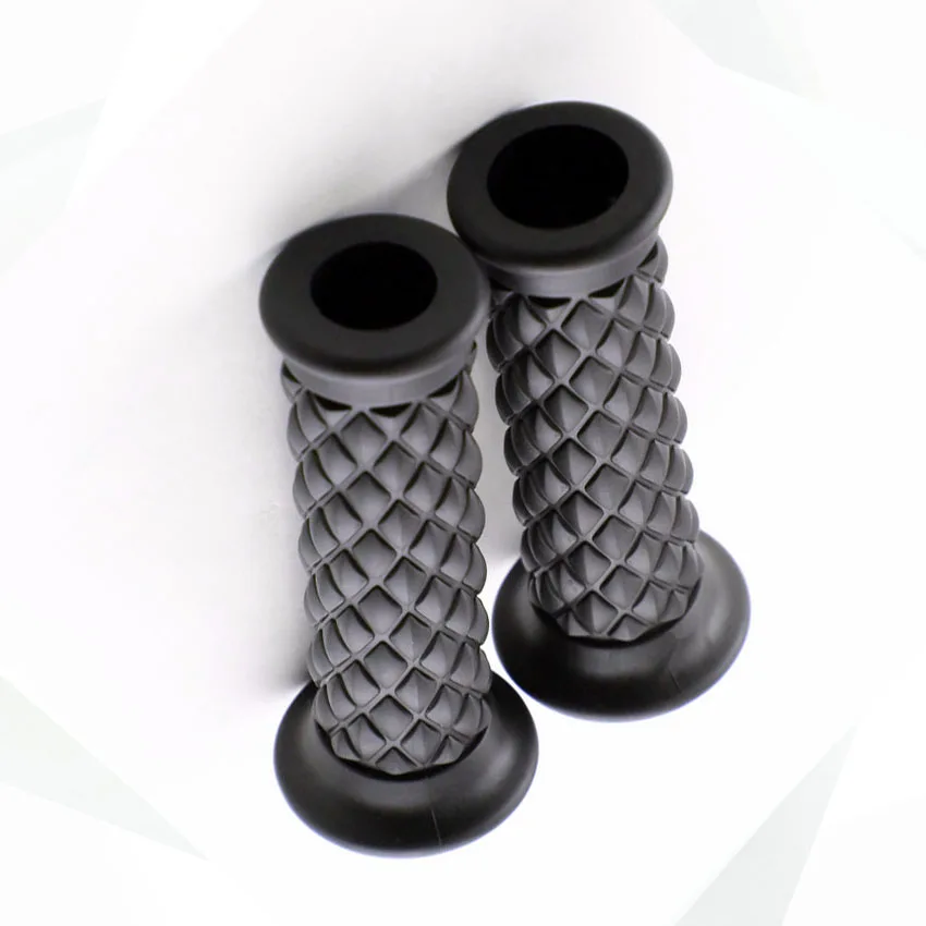 22 mm Motorcycle Handle Bar Hand Grips For Triumph 675 TT600 Tiger1200 Tiger1050 Tiger800 XRX STREET For Hyosung GT250R GT650R
22 mm Motorcycle Handle Bar Hand Grips For Triumph 675 TT600 Tiger1200 Tiger1050 Tiger800 XRX STREET For Hyosung GT250R GT650R