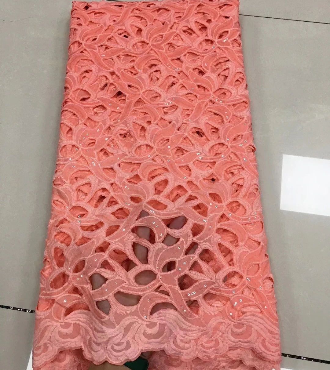 New Arrival African handmade beads tulle Lace High Quality nigerian French Sequence mesh Lace Fabric ML8737
New Arrival African handmade beads tulle Lace High Quality nigerian French Sequence mesh Lace Fabric ML8737