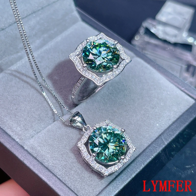big 5 carats green moissanite set ring necklace ladies party birthday gift high end jewelry
big 5 carats green moissanite set ring necklace ladies party birthday gift high end jewelry