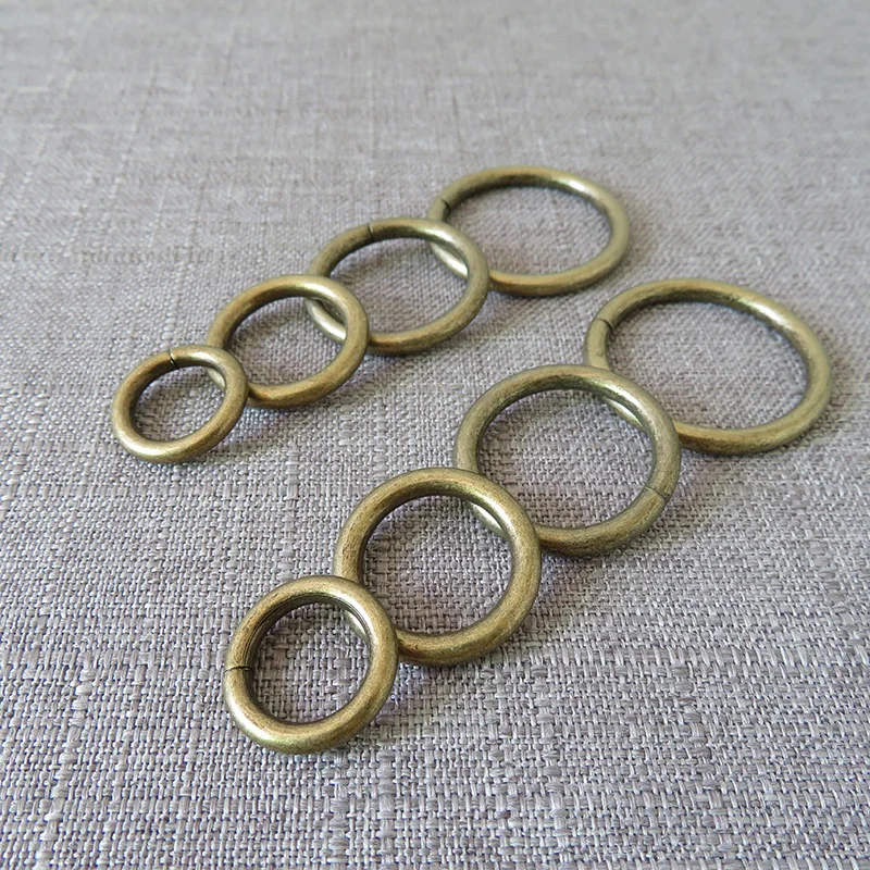 100Pcs/Lot Wholesale Metal O Ring Wheel Straps Belt Buckle For Dog Pet Harness Luggage Backpack Sewing Garment Accessories
100Pcs/Lot Wholesale Metal O Ring Wheel Straps Belt Buckle For Dog Pet Harness Luggage Backpack Sewing Garment Accessories