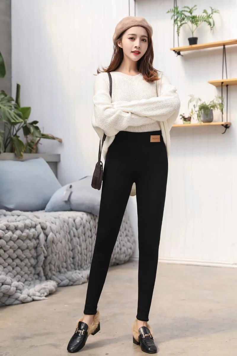 Tight Women Thickening Plush Trousers, Elastic High Waist Solid Color Long Slim Leggings for Winter
Tight Women Thickening Plush Trousers, Elastic High Waist Solid Color Long Slim Leggings for Winter