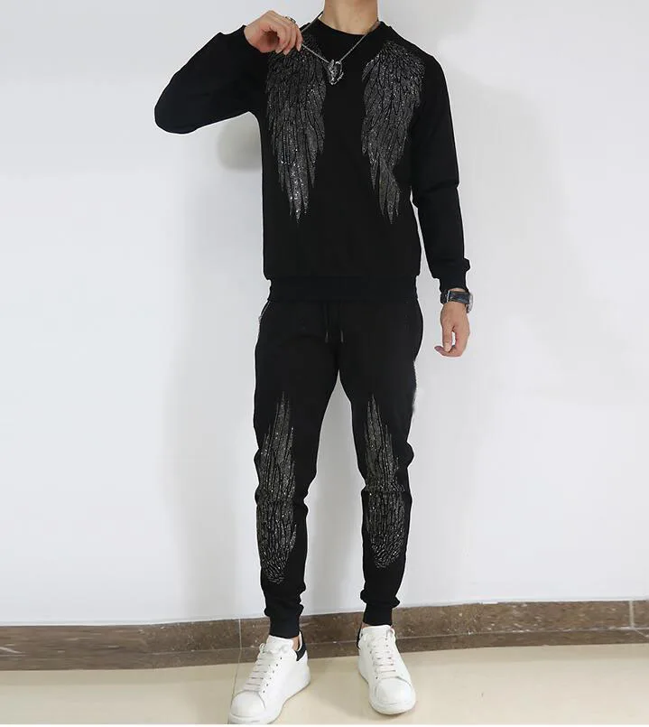 Rhinestones Fashion long sleeve tracksuit handsome two piece suit slim casual hot drill men's suits
Rhinestones Fashion long sleeve tracksuit handsome two piece suit slim casual hot drill men's suits