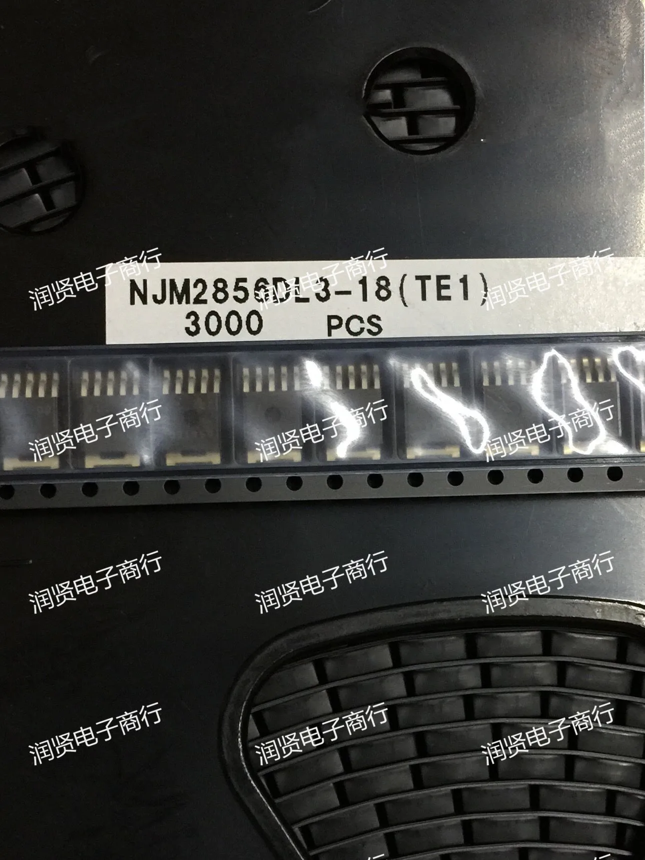 3PCS NJM2856DL3-18 NJM2856DL3-25 NJM2856DL3-33 SOT252-5 Brand new original IC chip
3PCS NJM2856DL3-18 NJM2856DL3-25 NJM2856DL3-33 SOT252-5 Brand new original IC chip