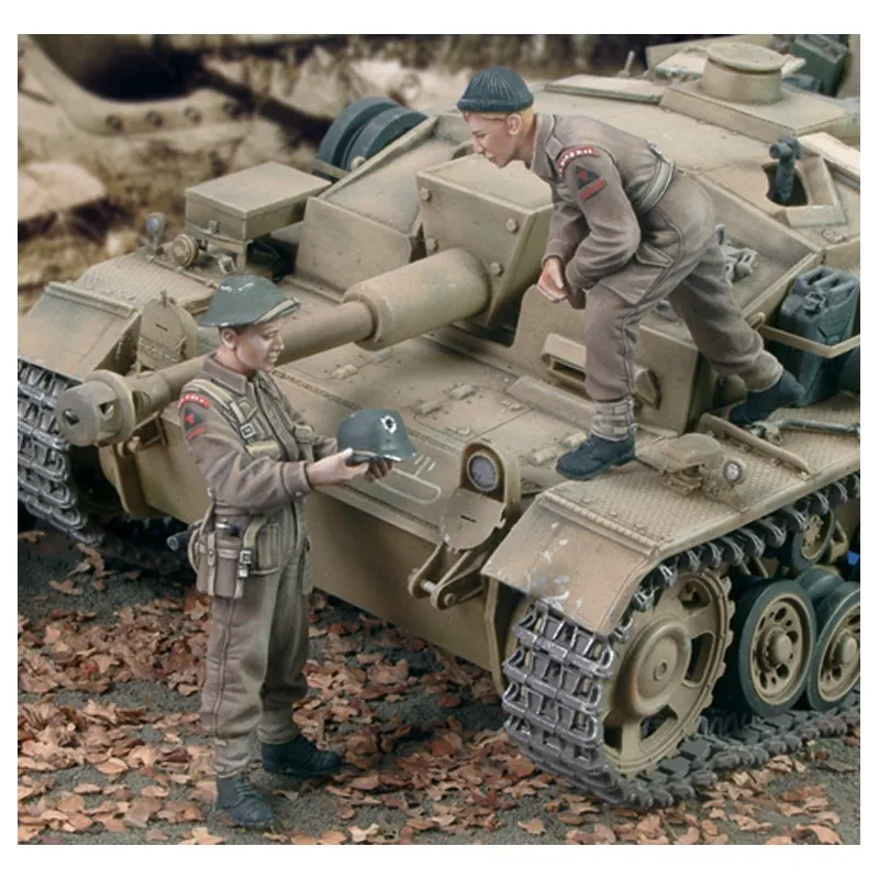 1/35 Resin Figure model kits WWII British infantry(no tank) Unassembled and unpainted
1/35 Resin Figure model kits WWII British infantry(no tank) Unassembled and unpainted