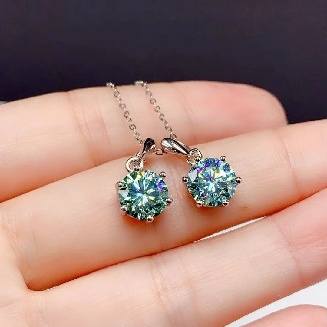 pouring shiny green moisanite gemstone necklace women silver necklace jewelry 925 sterling silver birthday gift
pouring shiny green moisanite gemstone necklace women silver necklace jewelry 925 sterling silver birthday gift