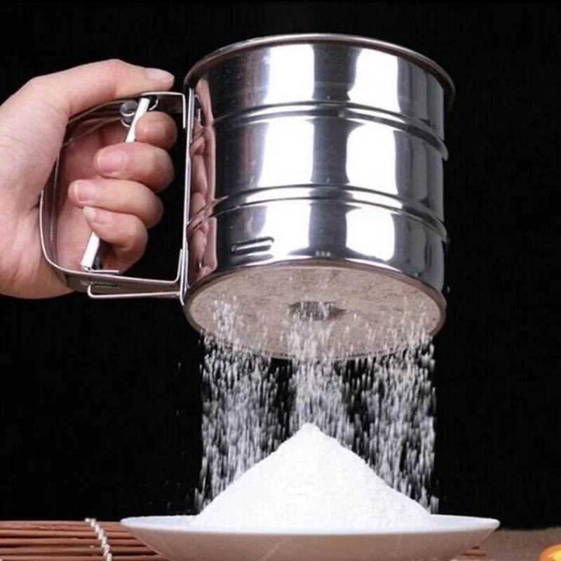 Cokytoop Portable Mug Shape Flour Sifter Shaker Cocoa Sugar Powder Strainer Stainless Steel Cake Cookie Baking Tools
Cokytoop Portable Mug Shape Flour Sifter Shaker Cocoa Sugar Powder Strainer Stainless Steel Cake Cookie Baking Tools