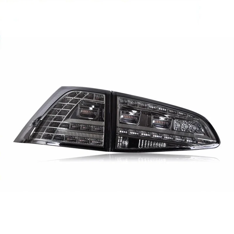Car light,taillghts for 2013-2017 GOLF 7,LED light suitable for the original headlamp is halogen headlamp version
Car light,taillghts for 2013-2017 GOLF 7,LED light suitable for the original headlamp is halogen headlamp version
