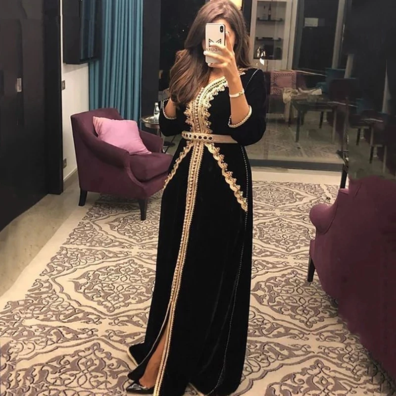 Black Moroccan Kaftan Caftan Muslim Evening Dresses A-line 3/4 Sleeves Velvet Appliques Dubai Arabic Turkey Abaya Islamic Gown
Black Moroccan Kaftan Caftan Muslim Evening Dresses A-line 3/4 Sleeves Velvet Appliques Dubai Arabic Turkey Abaya Islamic Gown