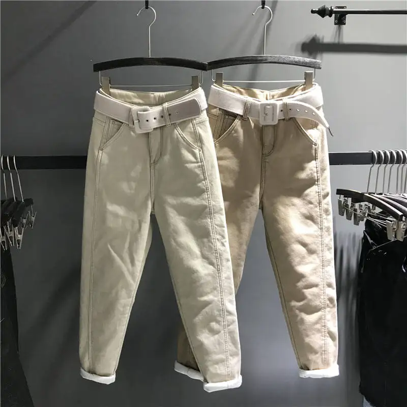 Autumn Winter Pants Women White Black Khaki Plus Velvet Thick Jeans For Women With Belt Loose Denim Harem Pants Warm Jeans C6757
Autumn Winter Pants Women White Black Khaki Plus Velvet Thick Jeans For Women With Belt Loose Denim Harem Pants Warm Jeans C6757