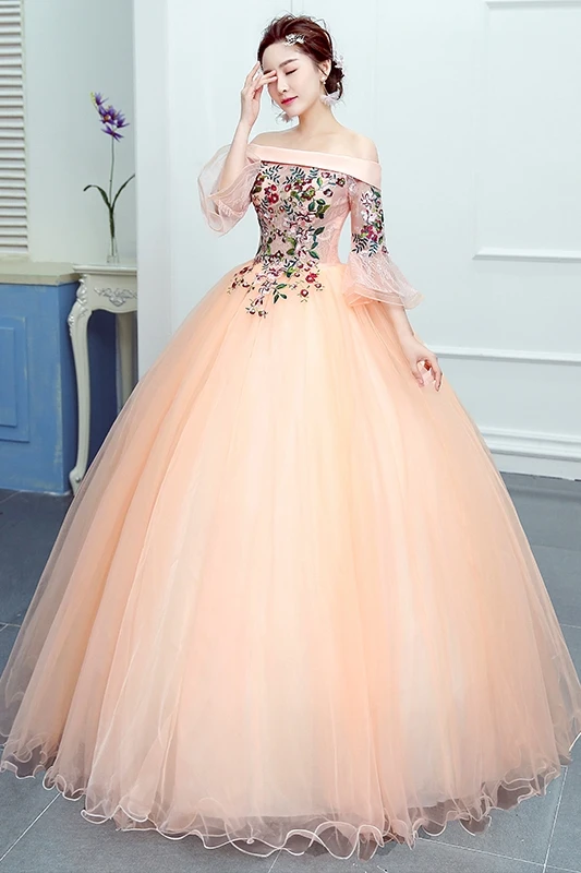 slash collar embroidery ball gown lovely gown Sissi princess dress Victorian /Marie/can customs making/design welcome
slash collar embroidery ball gown lovely gown Sissi princess dress Victorian /Marie/can customs making/design welcome