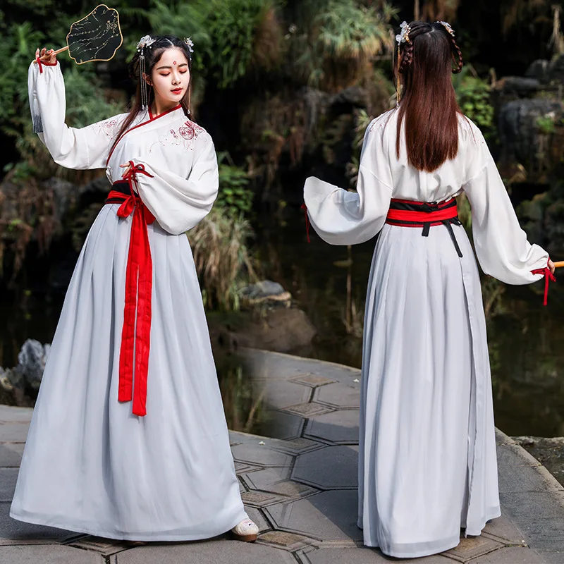 Woman Cosplay Daily Costume Chinese Style Traditional Hanfu Ancient Style Ethnic Clothing Stage Performance Pretty Vintage Fancy
Woman Cosplay Daily Costume Chinese Style Traditional Hanfu Ancient Style Ethnic Clothing Stage Performance Pretty Vintage Fancy
