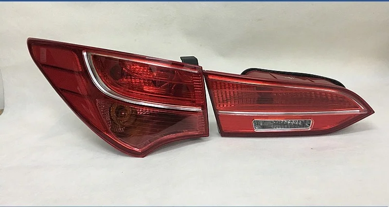 Eosuns Rear Light + Brake Light + Turn Signal Rear Bumper Light Reflector for Hyundai Santa Fe Ix45
Eosuns Rear Light + Brake Light + Turn Signal Rear Bumper Light Reflector for Hyundai Santa Fe Ix45
