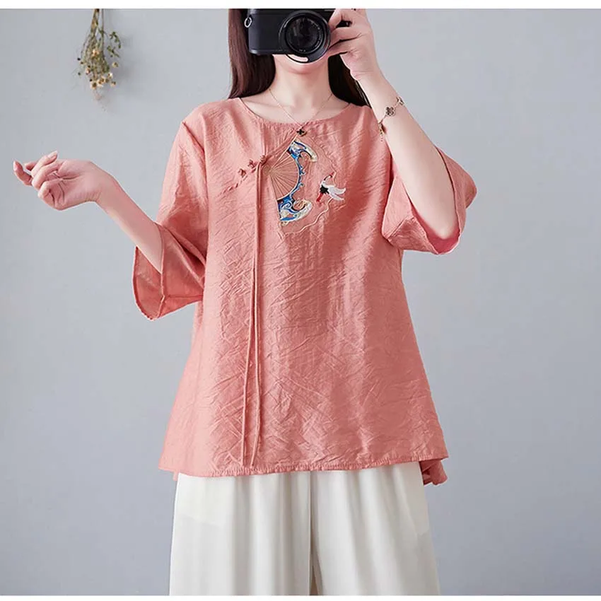 Chinese Women Top Shirt Skirs Traditional Cotton Linen Fashion Women T Shirts Summer Vintage Retro Floral Embroidery Casual
Chinese Women Top Shirt Skirs Traditional Cotton Linen Fashion Women T Shirts Summer Vintage Retro Floral Embroidery Casual