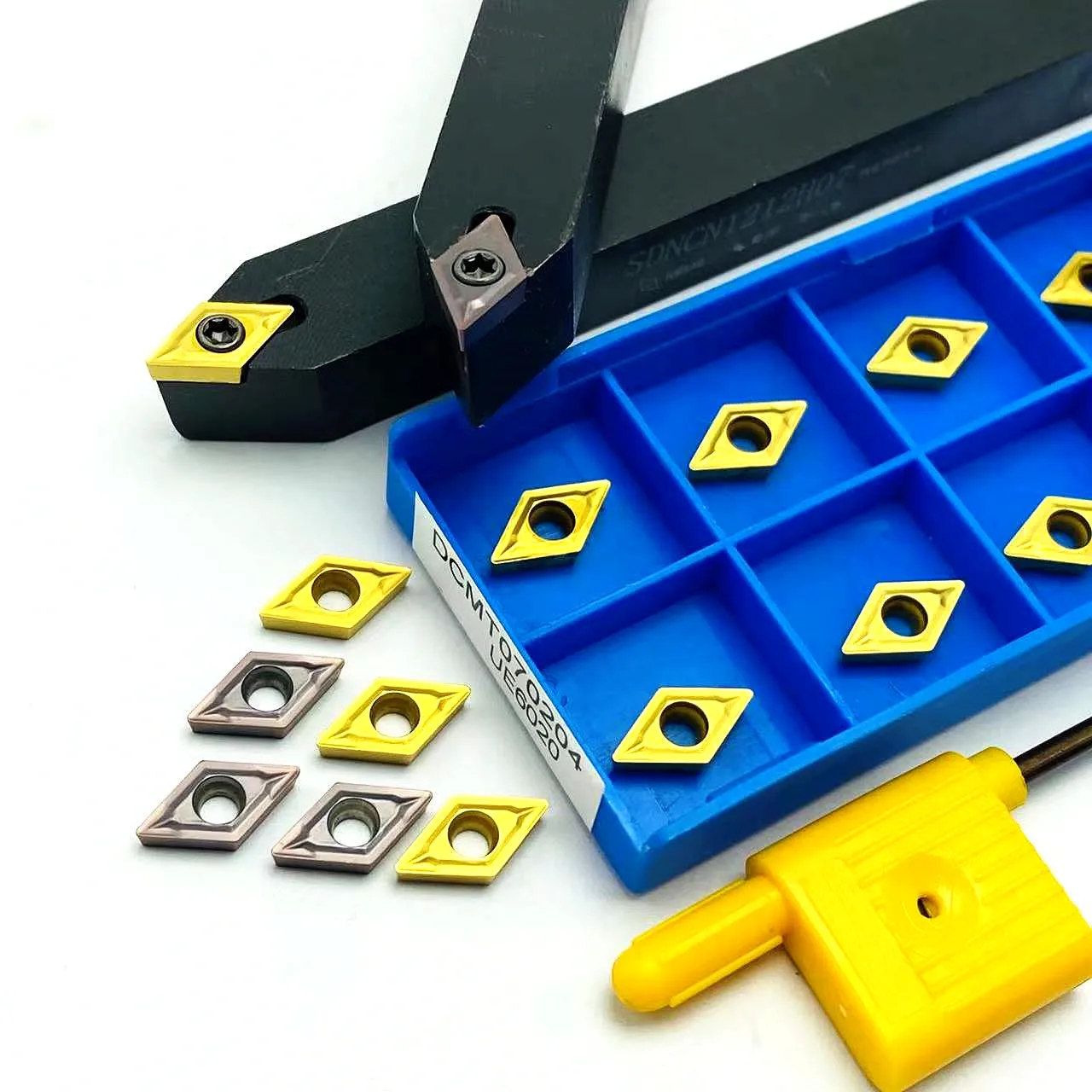 10PCS carbide insert DCMT070204 VP15TF UE6020 US735 for SDNCN1010H07 SDNCN1212H07 SDNCN1616H07 CNC lathe cutting tool holder
10PCS carbide insert DCMT070204 VP15TF UE6020 US735 for SDNCN1010H07 SDNCN1212H07 SDNCN1616H07 CNC lathe cutting tool holder