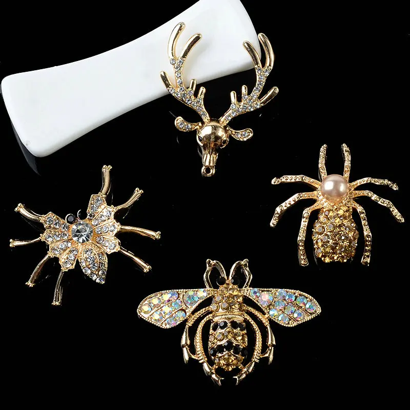 5Pcs New Rhinestone Alloy Jewelry Elk Spider Bee Animal Jewelry Button DIY For Hair Clothing Bag Brooch Accessories
5Pcs New Rhinestone Alloy Jewelry Elk Spider Bee Animal Jewelry Button DIY For Hair Clothing Bag Brooch Accessories