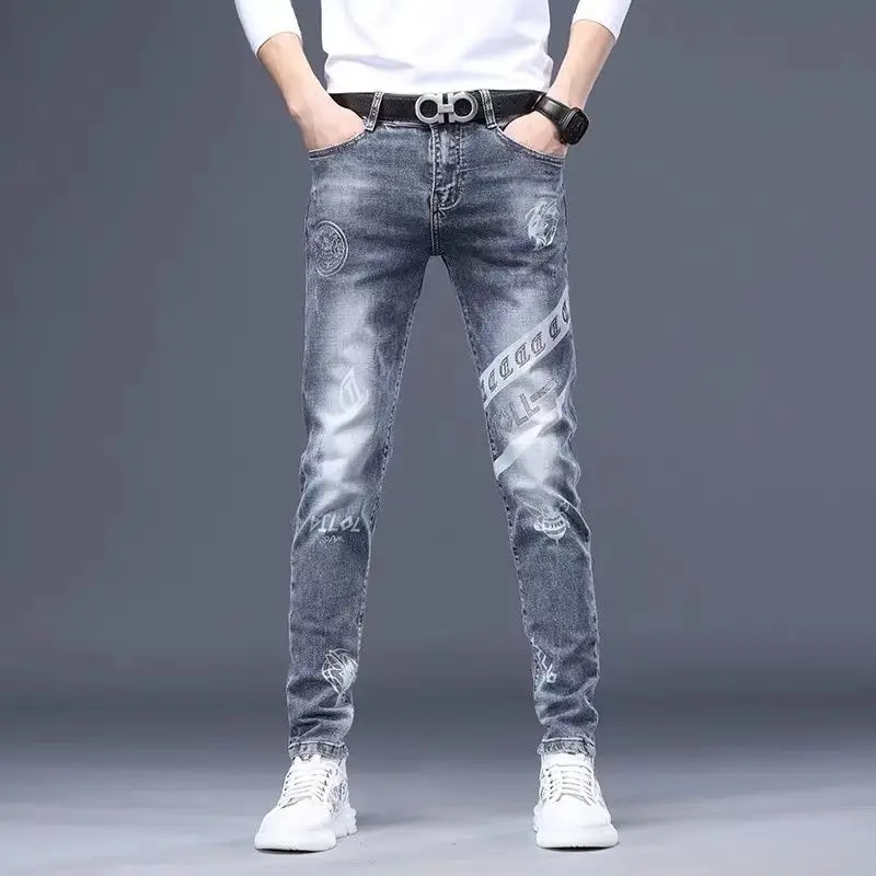 High Quality Men’s Slim-fit Gray Blue Stretch Denim Pants,Trendy Prints Decorating Casual Jeans, Stylish Sexy Street Jeans;
High Quality Men’s Slim-fit Gray Blue Stretch Denim Pants,Trendy Prints Decorating Casual Jeans, Stylish Sexy Street Jeans;