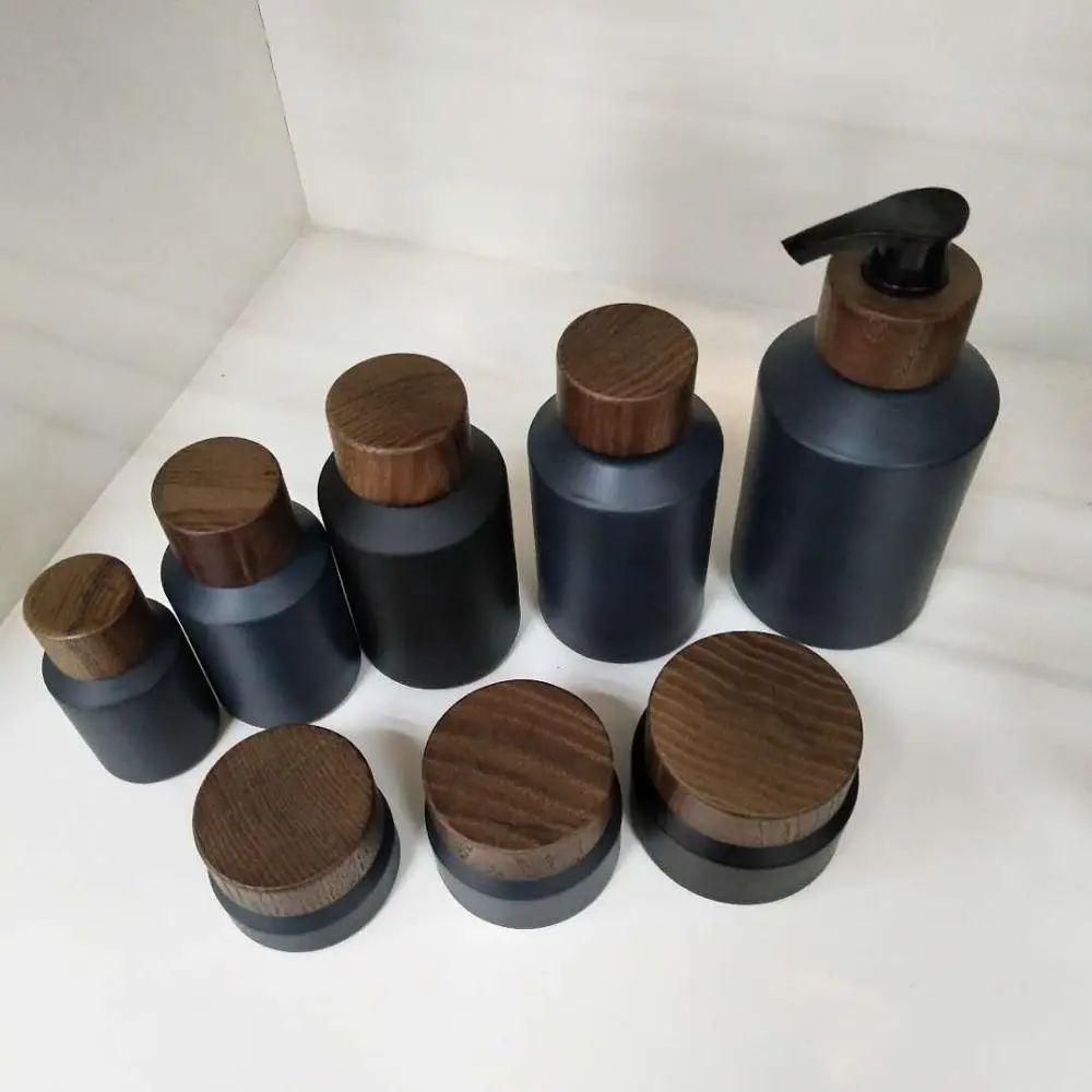 Custom logo Empty Skin Care Lotion Cream Jar With Bamboo Lid Frosted Black Glass Cosmetic Toner Container Packaging Spray Bottle
Custom logo Empty Skin Care Lotion Cream Jar With Bamboo Lid Frosted Black Glass Cosmetic Toner Container Packaging Spray Bottle