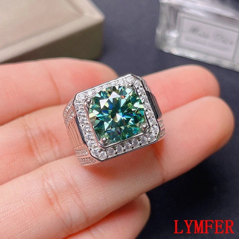 5ct green Moissanite Men's Ring, 925 Silver, Beautiful Firecolour, Diamond Substitute
5ct green Moissanite Men's Ring, 925 Silver, Beautiful Firecolour, Diamond Substitute