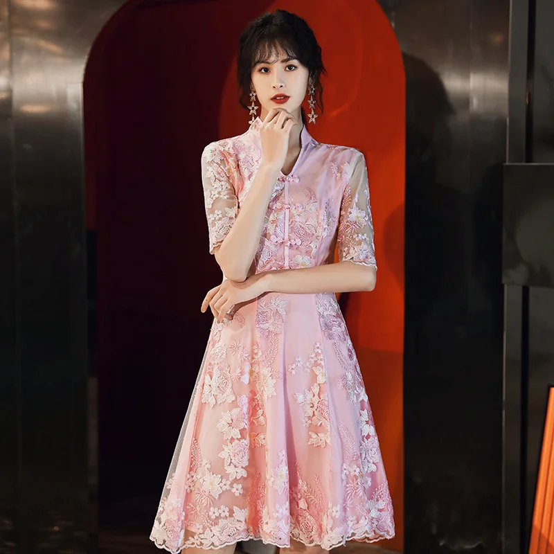 Женские винтажные ботинки в китайском стиле Стиль Qipao розовое кружевное платье с цветочной вышивкой; Платье Чонсам для женщин китайское традиционное с воротником «Мандарин», платье трапециевидной формы с Размеры S-3X
Женские винтажные ботинки в китайском стиле Стиль Qipao розовое кружевное платье с цветочной вышивкой; Платье Чонсам для женщин китайское традиционное с воротником «Мандарин», платье трапециевидной формы с Размеры S-3X