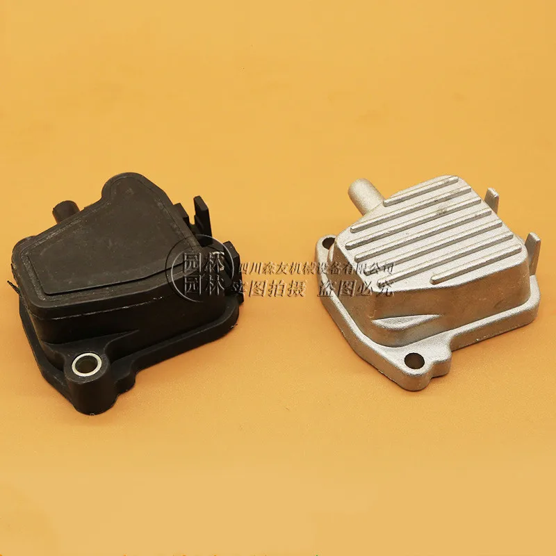 Cylinder Head Cover (aluminum or plastic) for Honda GX31 Chinese 139F 139 engines replacement part
Cylinder Head Cover (aluminum or plastic) for Honda GX31 Chinese 139F 139 engines replacement part
