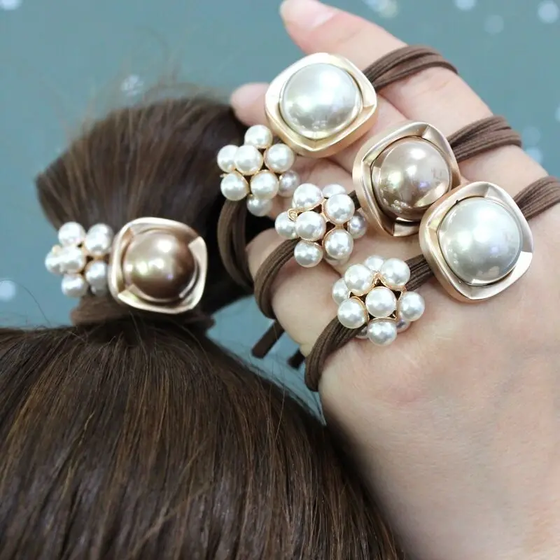 New style headwear, pearl rubber band, hair tie, European and American hair ties, knotted hair rope, hair ties
New style headwear, pearl rubber band, hair tie, European and American hair ties, knotted hair rope, hair ties